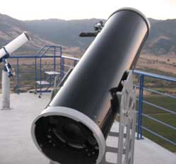 Telescopio dobsoniano de 445 mm (17,5 pulgadas). Obs. Cerro Cham�n.