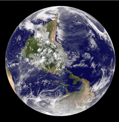 La Cámara Policromática de la Tierra, o EPIC, a bordo del Observatorio Climático del Espacio Profundo de la NOAA captó esta imagen de la cara de la Tierra que mira al Sol completamente iluminada, es el día del equinoccio del 20 de marzo 2018. El Sur está arriba. Crédito: EPIC/NASA.
